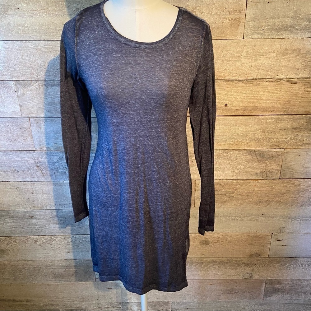 Only women's blue long sleeved dress in size x-small